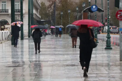 الطقس: غائم، ممطر و رياح قوية - انخفاض طفيف في درجة الحرارة