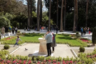 عيد الفصح مع طقس صافٍ و درجات حرارة تصل إلى ٢١ درجة مئوية - مع توقعات بهطول أمطار بعد الظهر