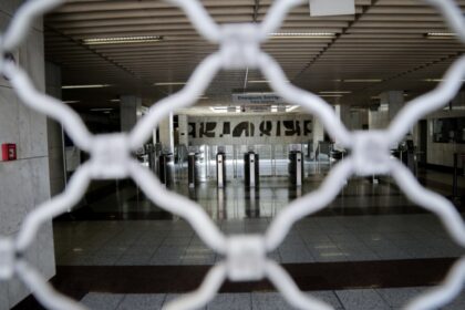 عيد العمال ٢٠٢٦: كيف ستعمل المترو و الحافلات و القطارات