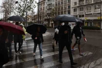 الطقس غائم و من المتوقع هطول أمطار غزيرة في شهر أبريل - رياح تصل سرعتها إلى ١٠ على مقياس بوفورت