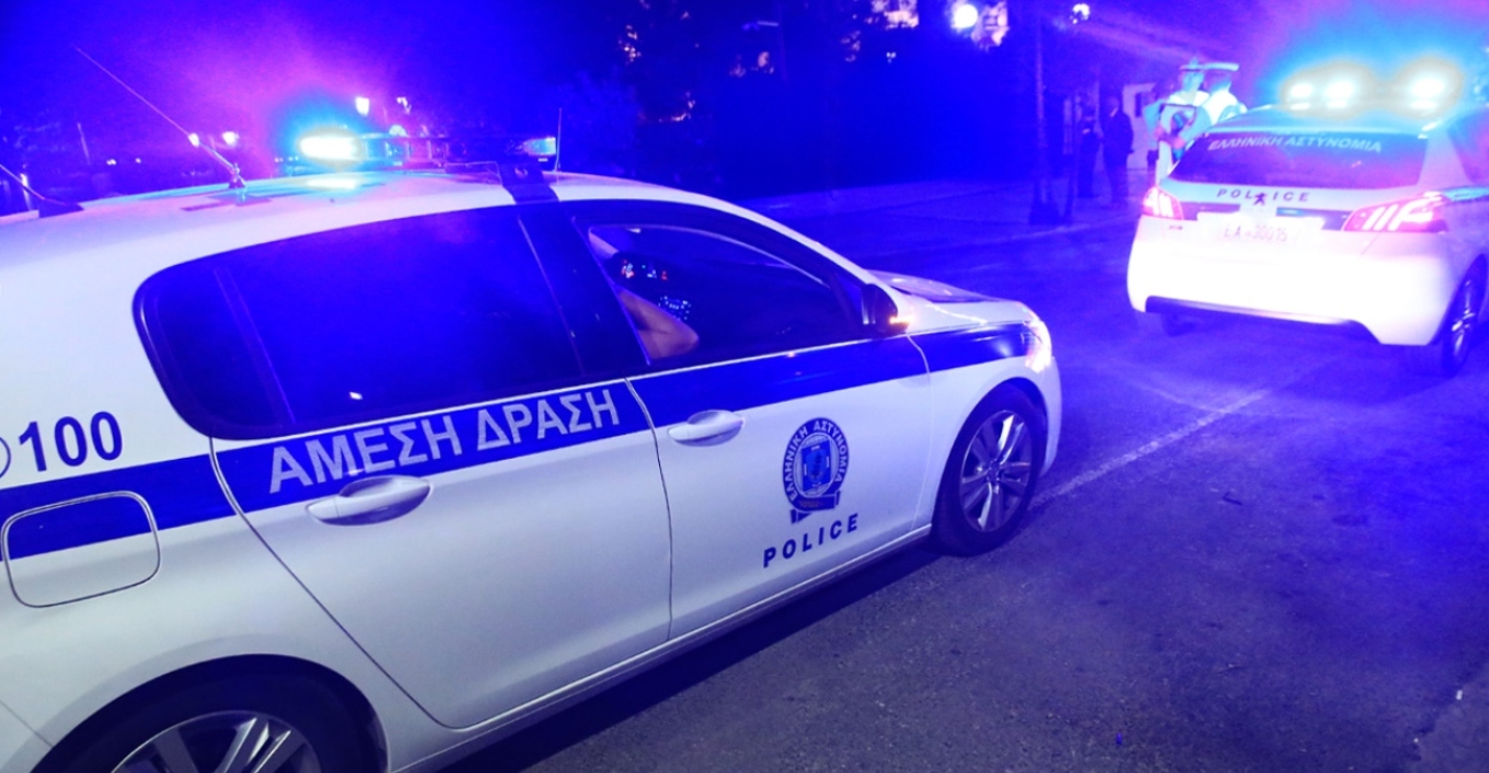 سالونيكي: إلقاء القبض على سائق يبلغ من العمر ٢٠ عامًا بتهمة تجاوز السرعة المحددة (١٧٧ كم/ساعة)