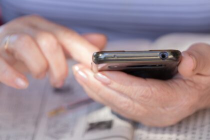 تم الكشف عن عملية احتيال عبر الهاتف تتضمن سبائك ذهبية مزيفة بقيمة ١٦٠ ألف يورو في غليفادا