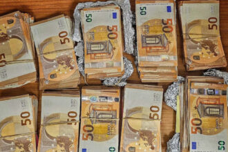 قام أشخاص بالاحتيال على امرأة مسنة في كاتيريني و سلبوها ٥٤ ألف يورو مستغلين حيلة "المحاسب"