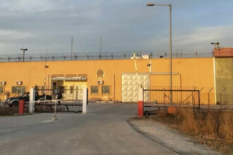 لقي فلسطيني و عراقي مصرعهما في شجار بسجن نيغريتا في سيريس