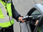 سالونيكي: اعتقال شخصين بتهمة القيادة تحت تأثير الكحول