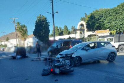 لقي شخص مصرعه و أصيب آخر في حادث سير في باروس حيث اصطدمت دراجة نارية بسيارة