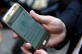 تطبيق جديد لتسهيل ركن السيارات في المدينة من بلدية أثينا - كيف يعمل