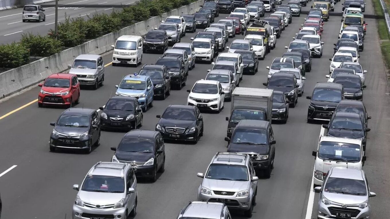 حركة المرور على الطرق: ازدحام مروري خانق في كيفيسوس و تأخيرات على الطرق المحيطة بميناء بيرايوس
