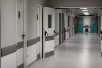 رودوبي: نقل قاصر إلى المستشفى بسبب تناول الكحول - اعتقال موظف في المتجر
