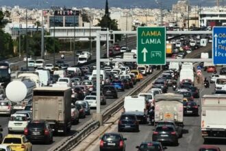 حركة المرور طبيعية على طريق كيفيسوس بعد الحادث في ميتامورفوسي